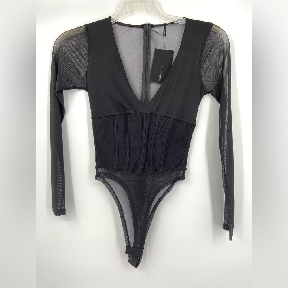 NWT, Fashion Nova, Black BodySuit, corset bodice, snap closure, SZ XS